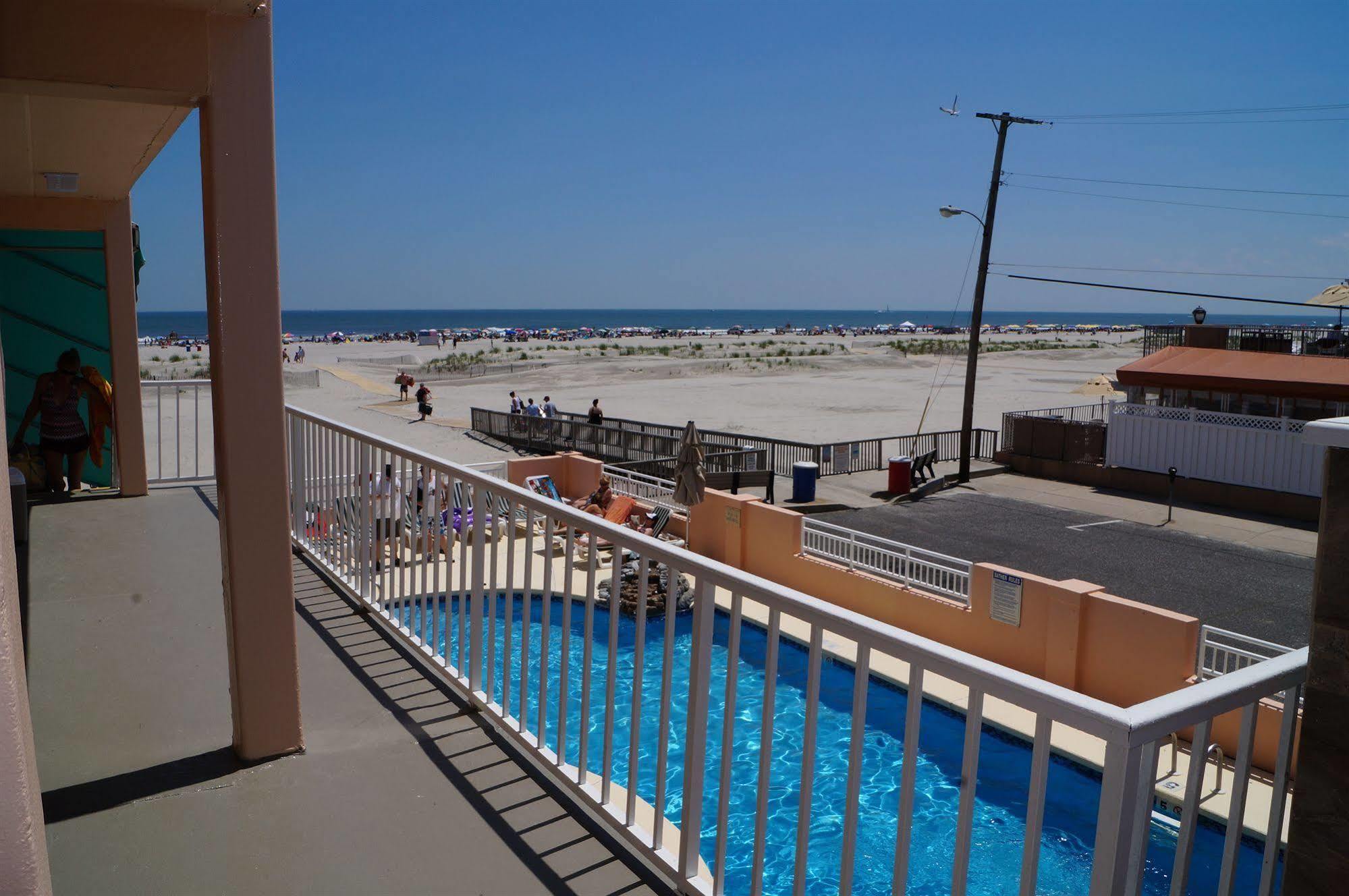 Beau Rivage Resort 3*
