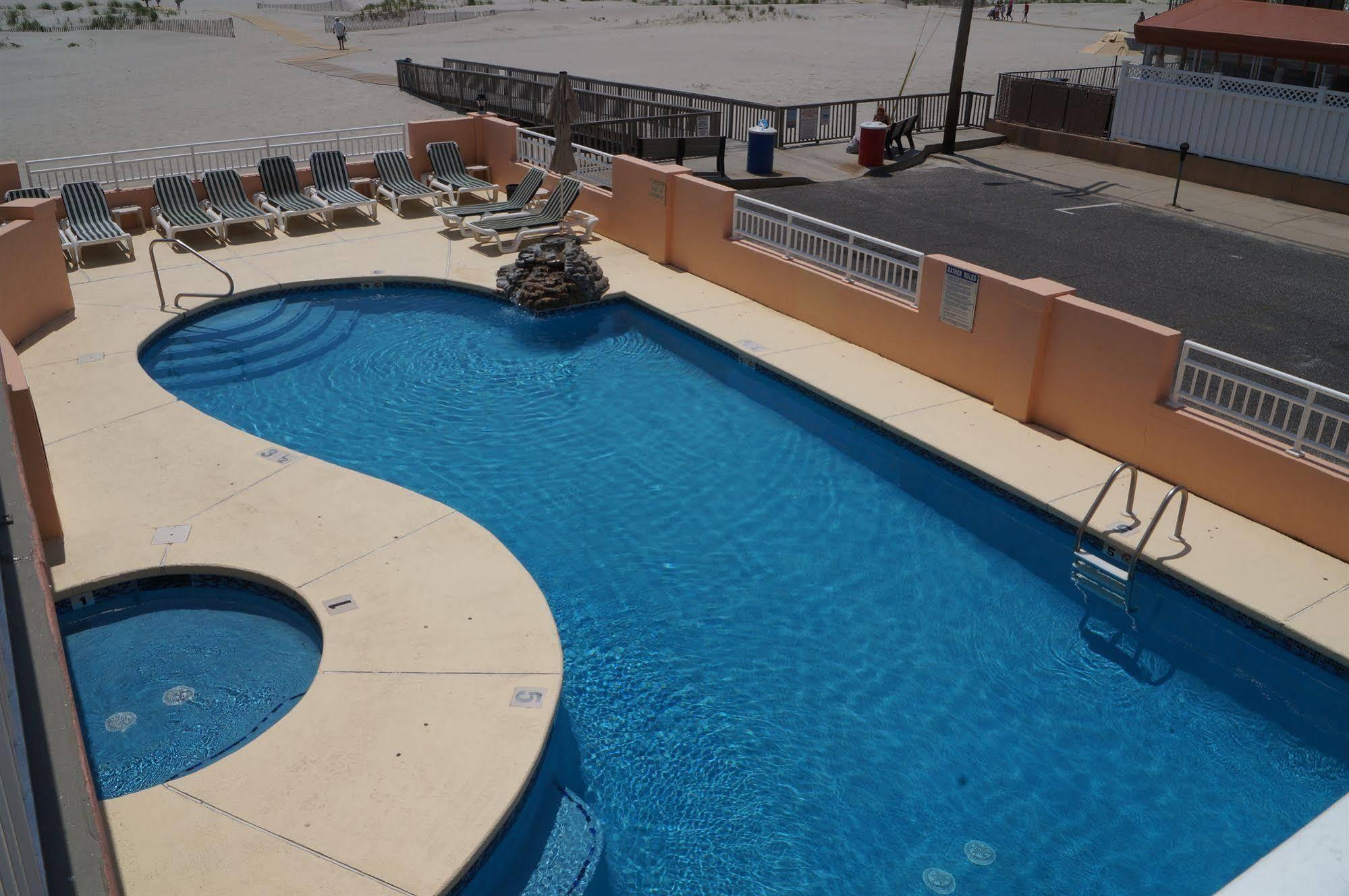 Resort Beau Rivage Beach